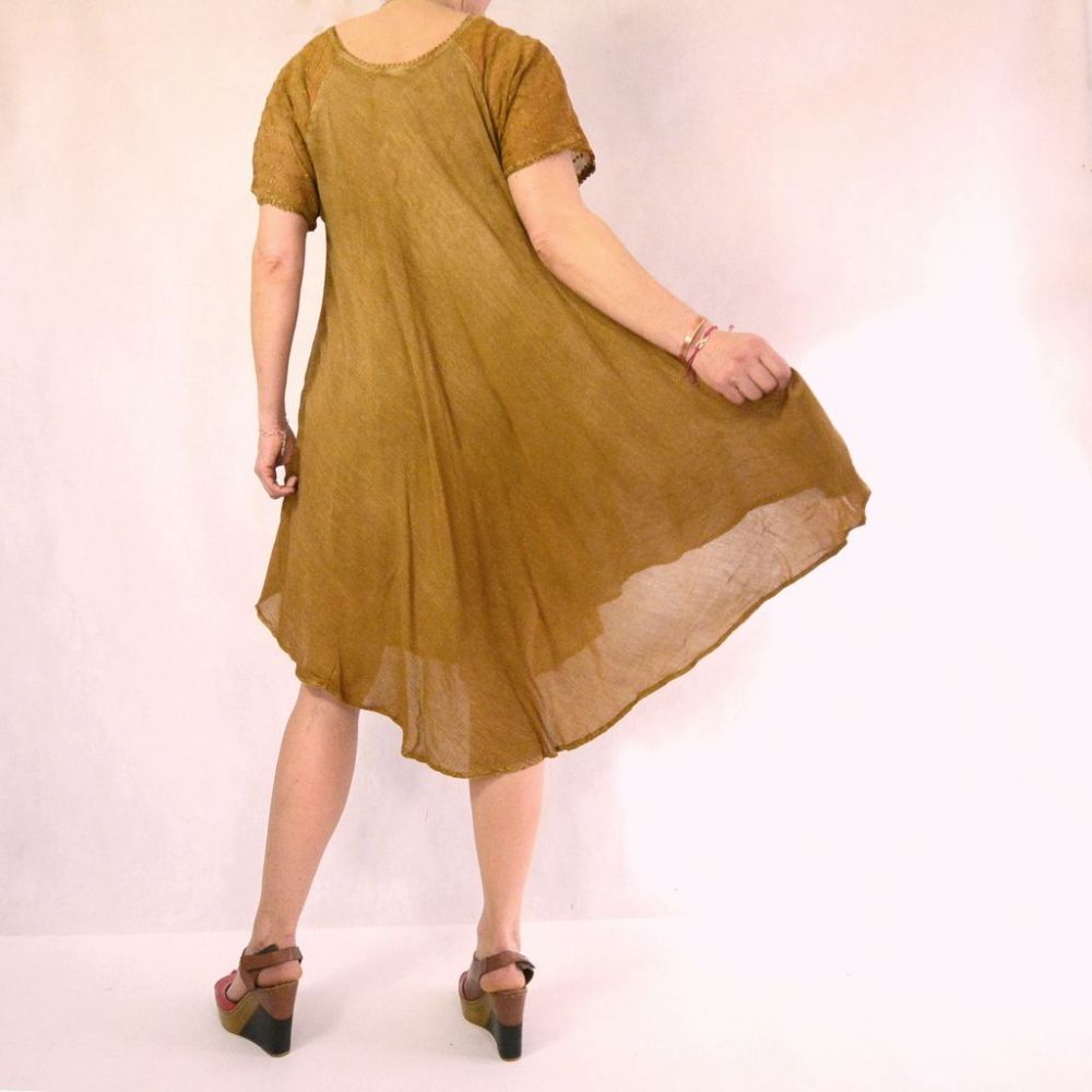 Sukienka indyjska - za kolano - z koronkowym rękawkiem - rudy brązowy